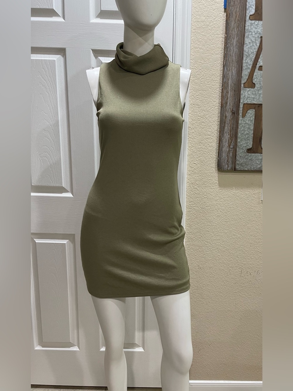 Lovers + Friends Fawn Mini Dress Sage Green Size Small